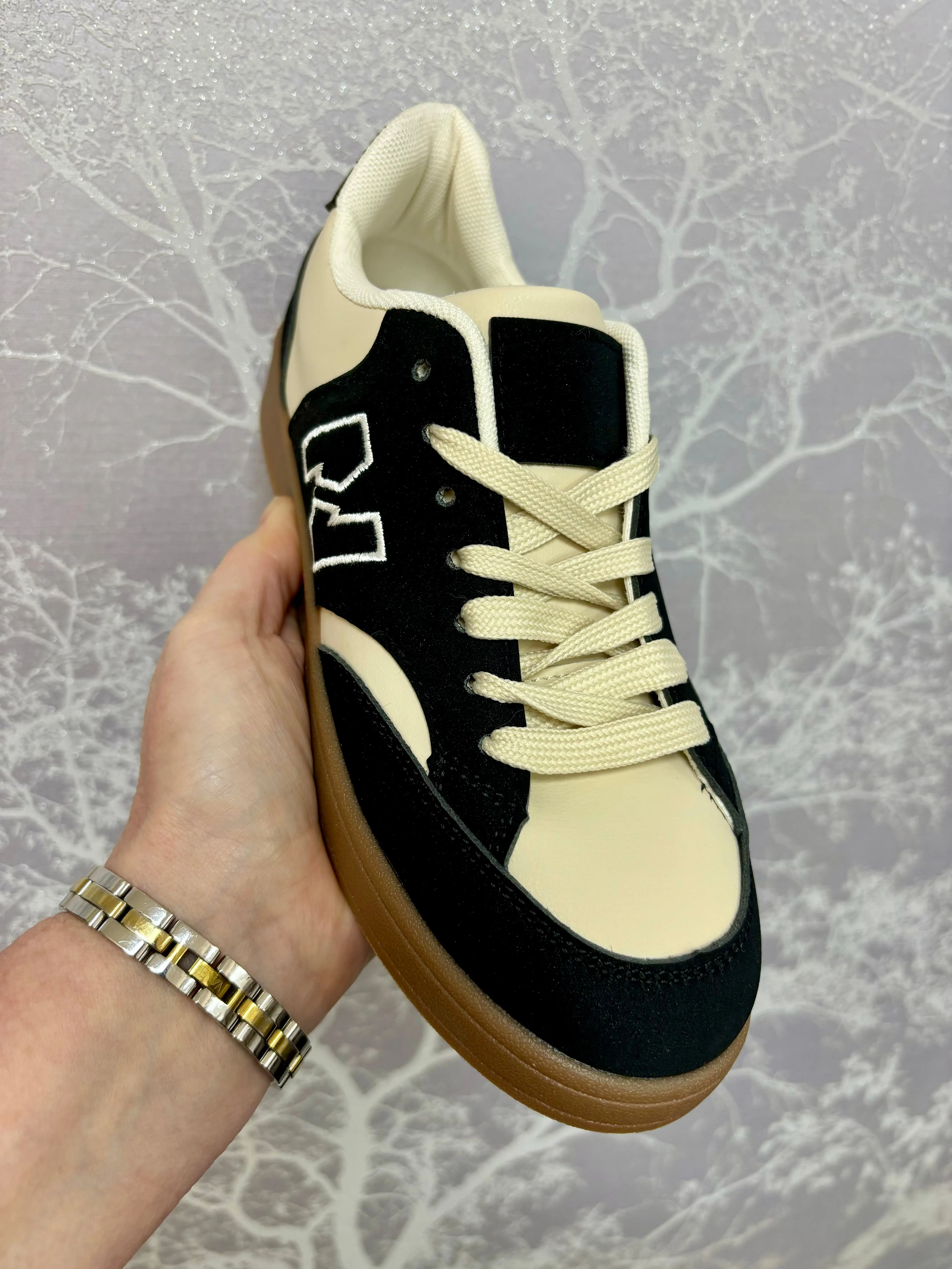 Allie Trainers Beige Black