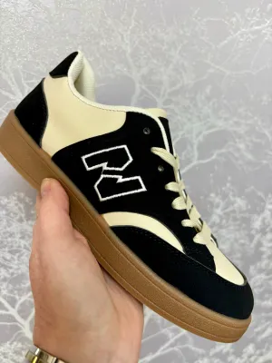Allie Trainers Beige Black