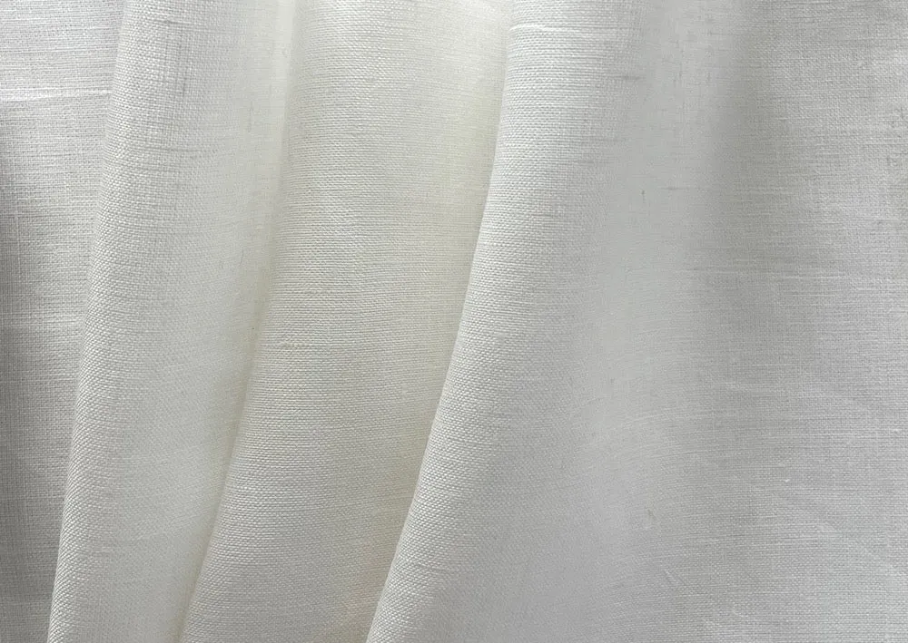 Light to Mid-Weight Powdered Ivory Classic Linen (Made in Poland)