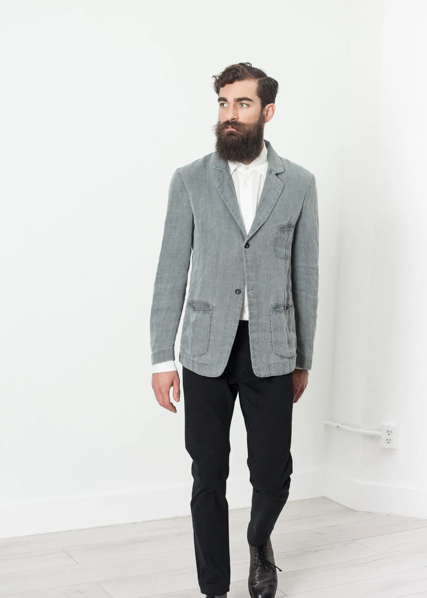 Riga Jacket in Tar -UEB